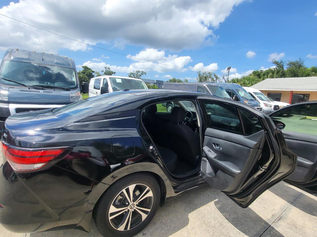Nissan Sentra SV 2021