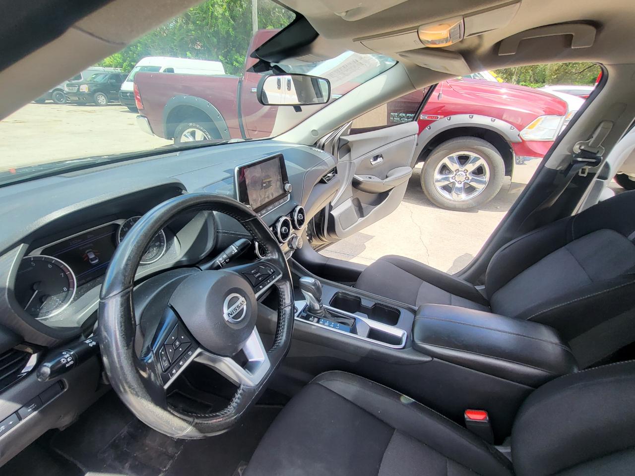 Nissan Sentra SV 2021