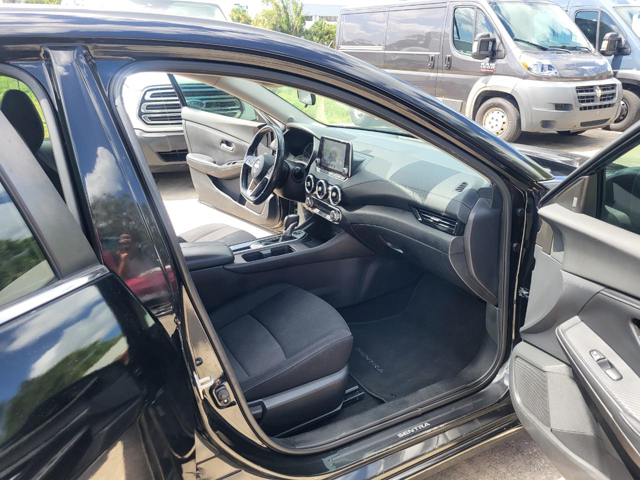 Nissan Sentra SV 2021