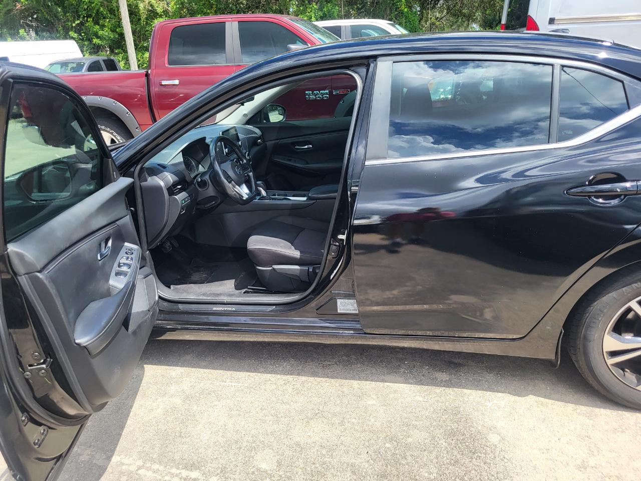 Nissan Sentra SV 2021