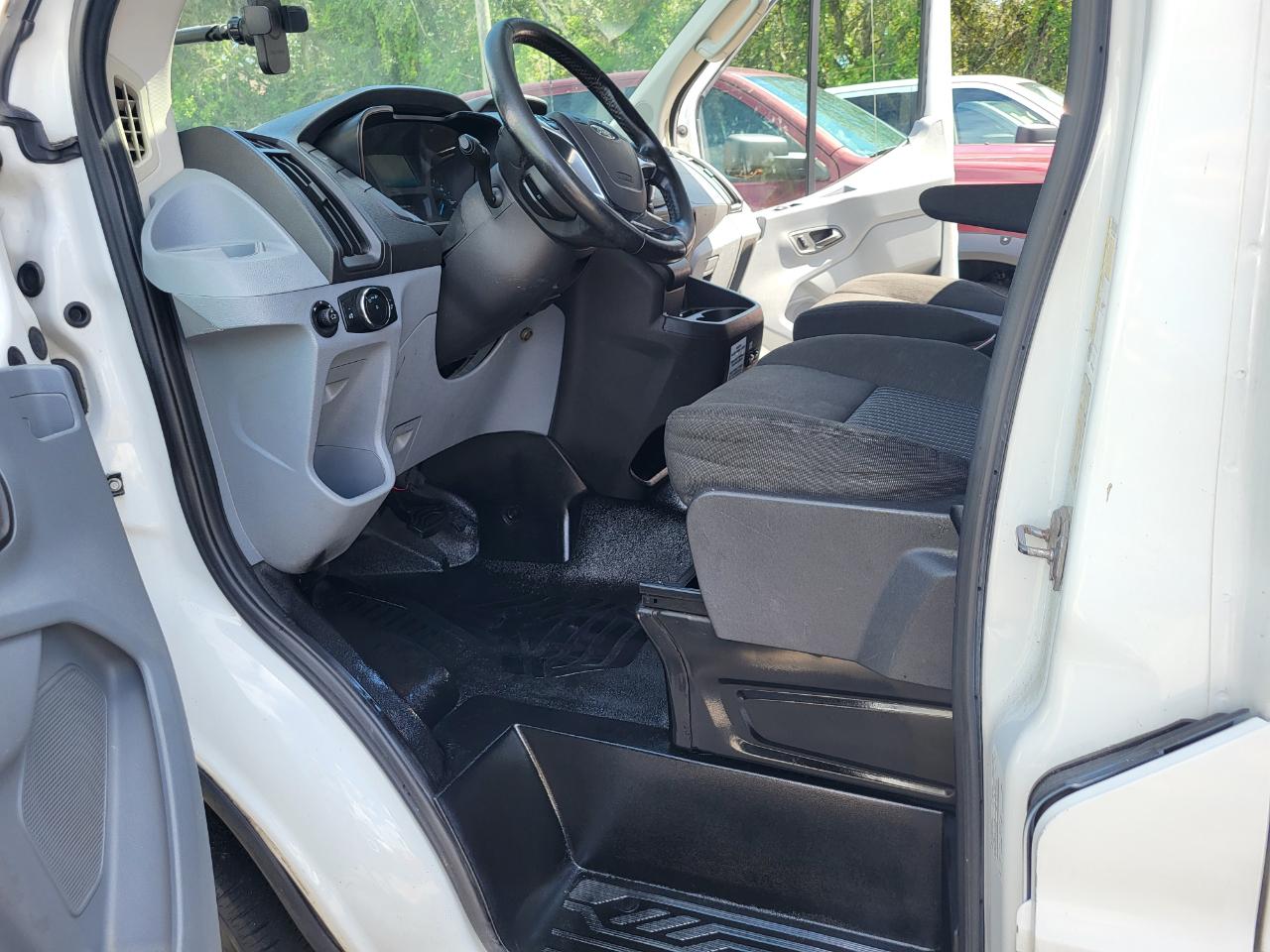 Ford Transit 150 Van Med. Roof w/Sliding Pass. 148-in. WB 2016