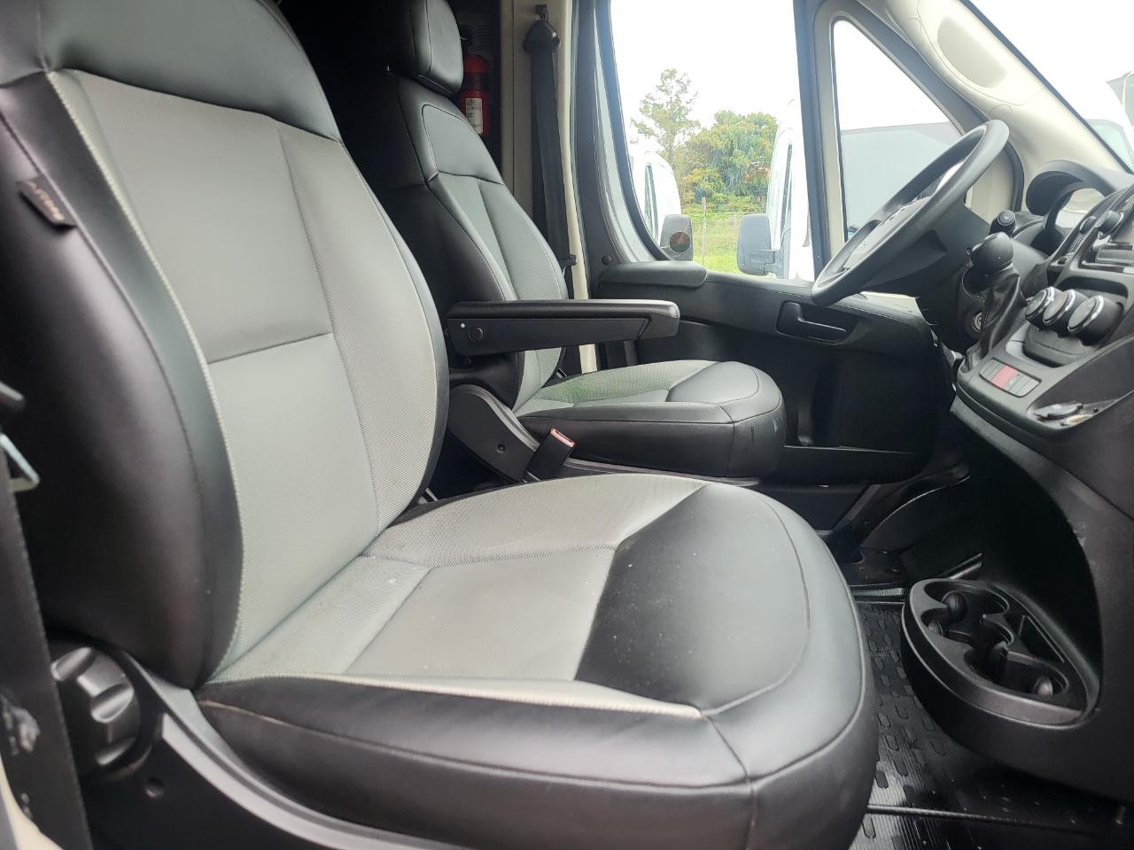 RAM Promaster 1500 Low Roof Tradesman 136-in. WB 2018