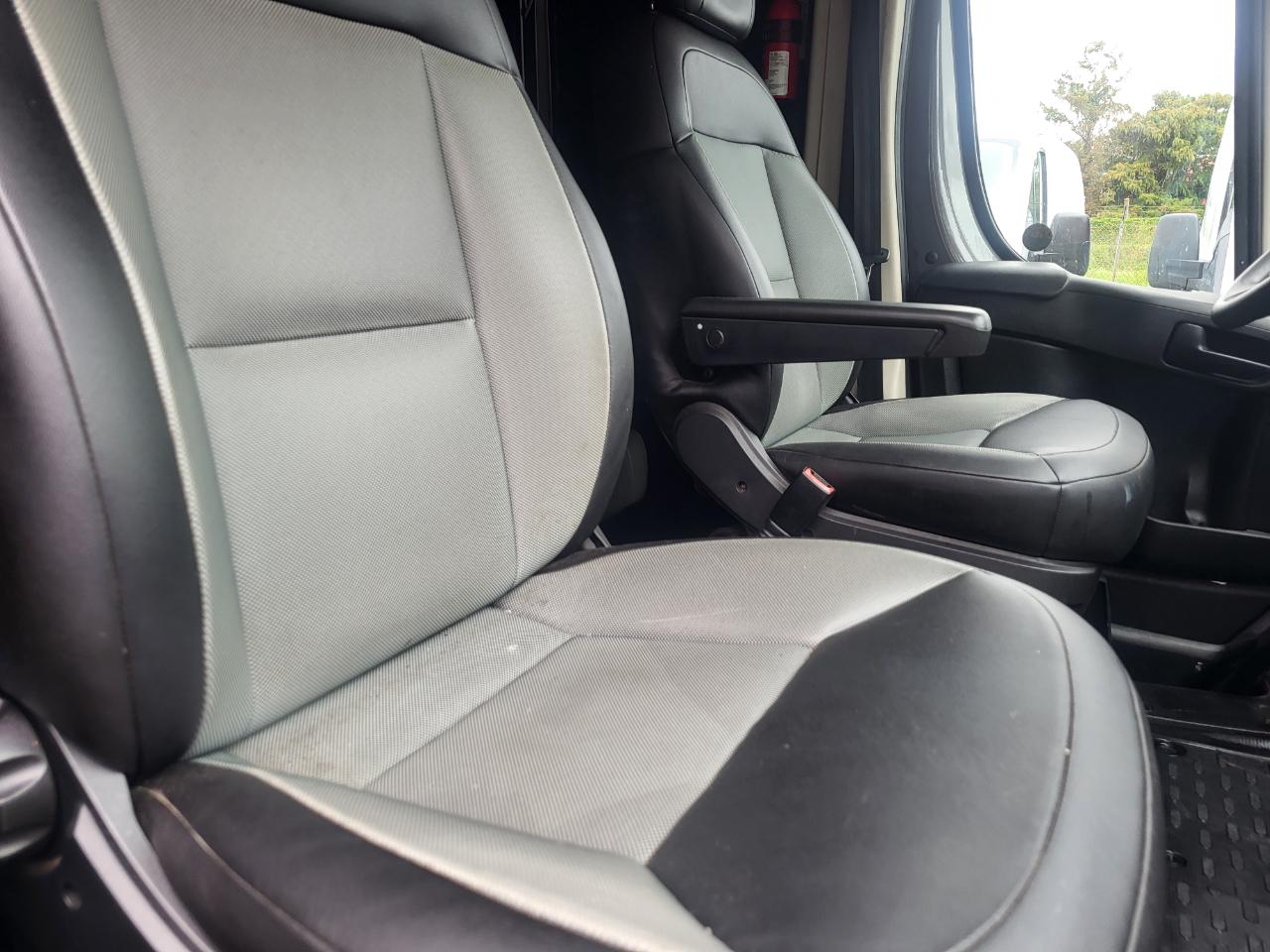 RAM Promaster 1500 Low Roof Tradesman 136-in. WB 2018