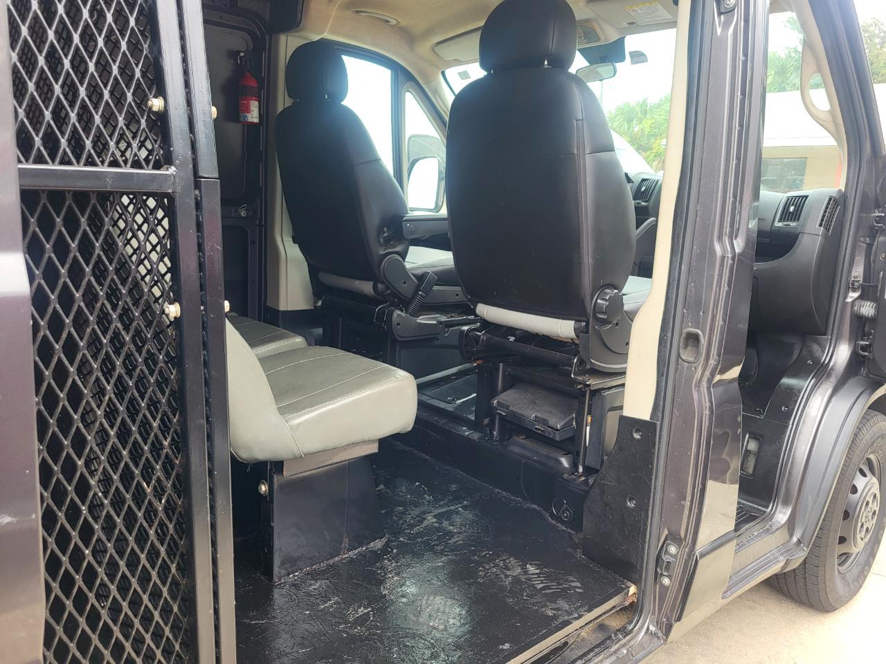 RAM Promaster 1500 Low Roof Tradesman 136-in. WB 2018
