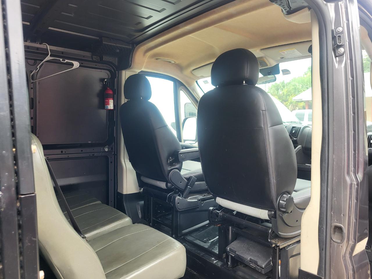 RAM Promaster 1500 Low Roof Tradesman 136-in. WB 2018