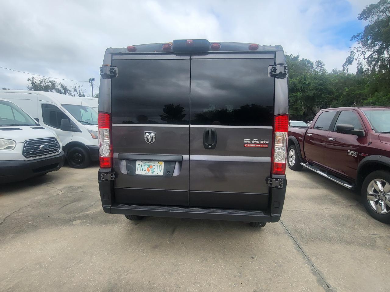 RAM Promaster 1500 Low Roof Tradesman 136-in. WB 2018