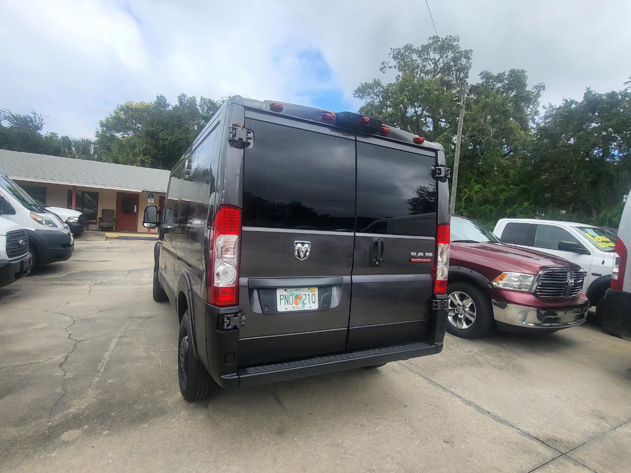 RAM Promaster 1500 Low Roof Tradesman 136-in. WB 2018