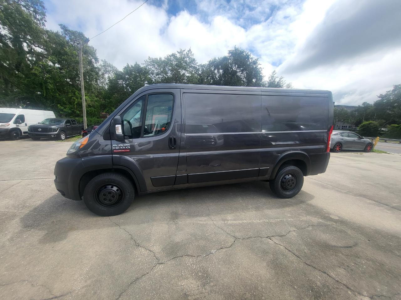 RAM Promaster 1500 Low Roof Tradesman 136-in. WB 2018