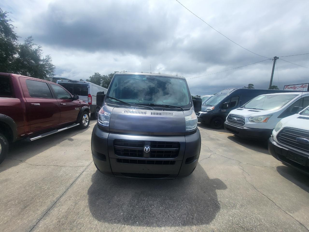 RAM Promaster 1500 Low Roof Tradesman 136-in. WB 2018