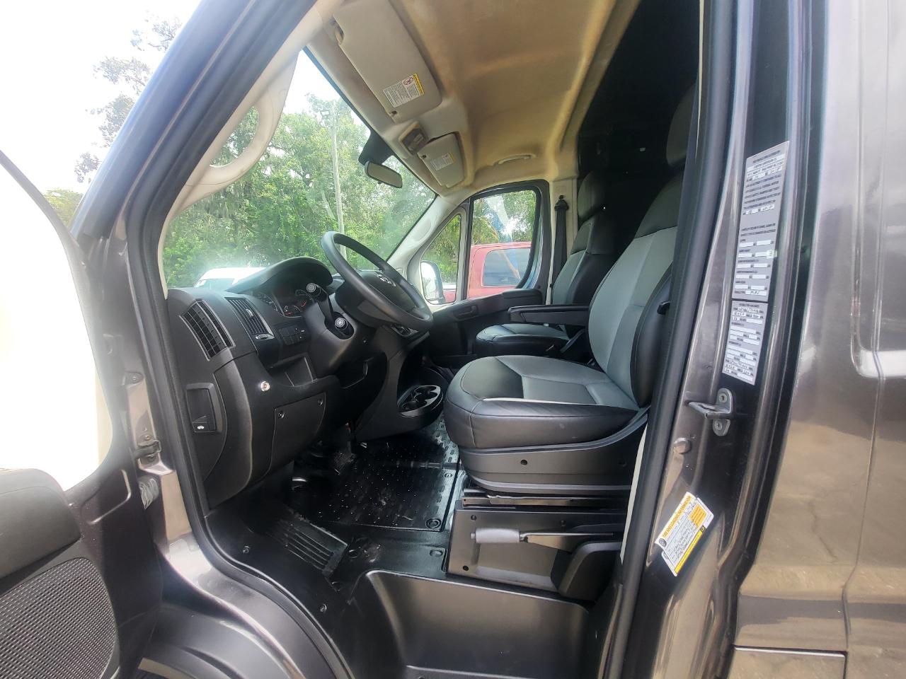RAM Promaster 1500 Low Roof Tradesman 136-in. WB 2018