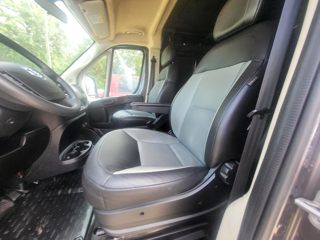 RAM Promaster 1500 Low Roof Tradesman 136-in. WB 2018