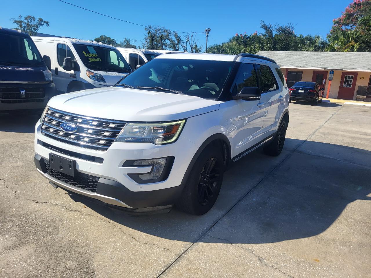 Ford Explorer XLT FWD 2016