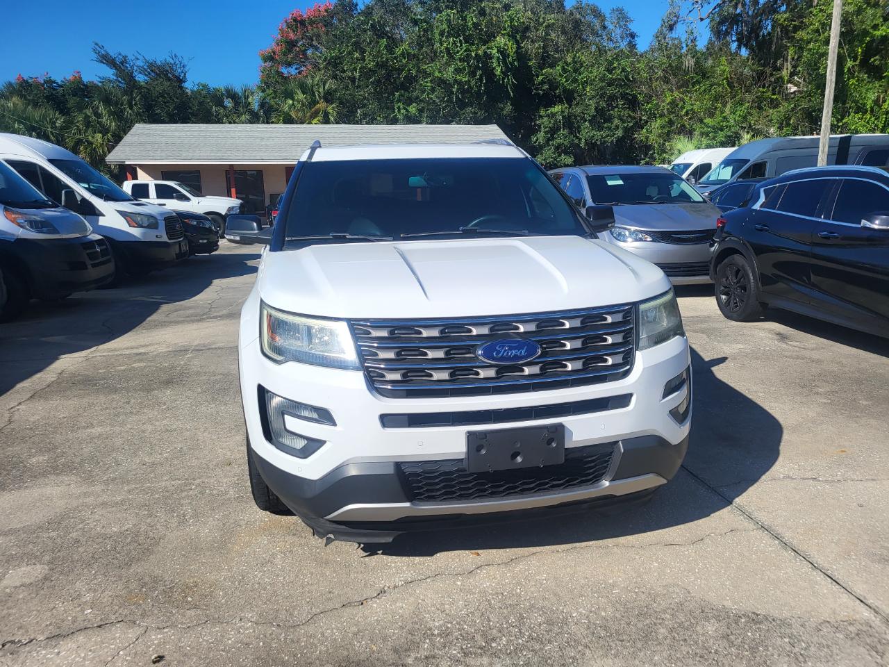 Ford Explorer XLT FWD 2016