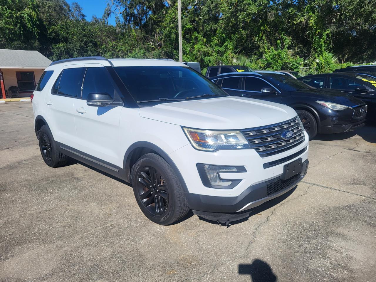 Ford Explorer XLT FWD 2016