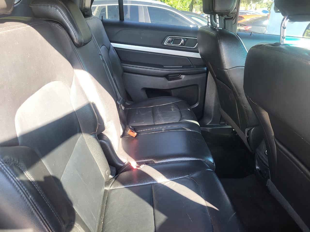 Ford Explorer XLT FWD 2016