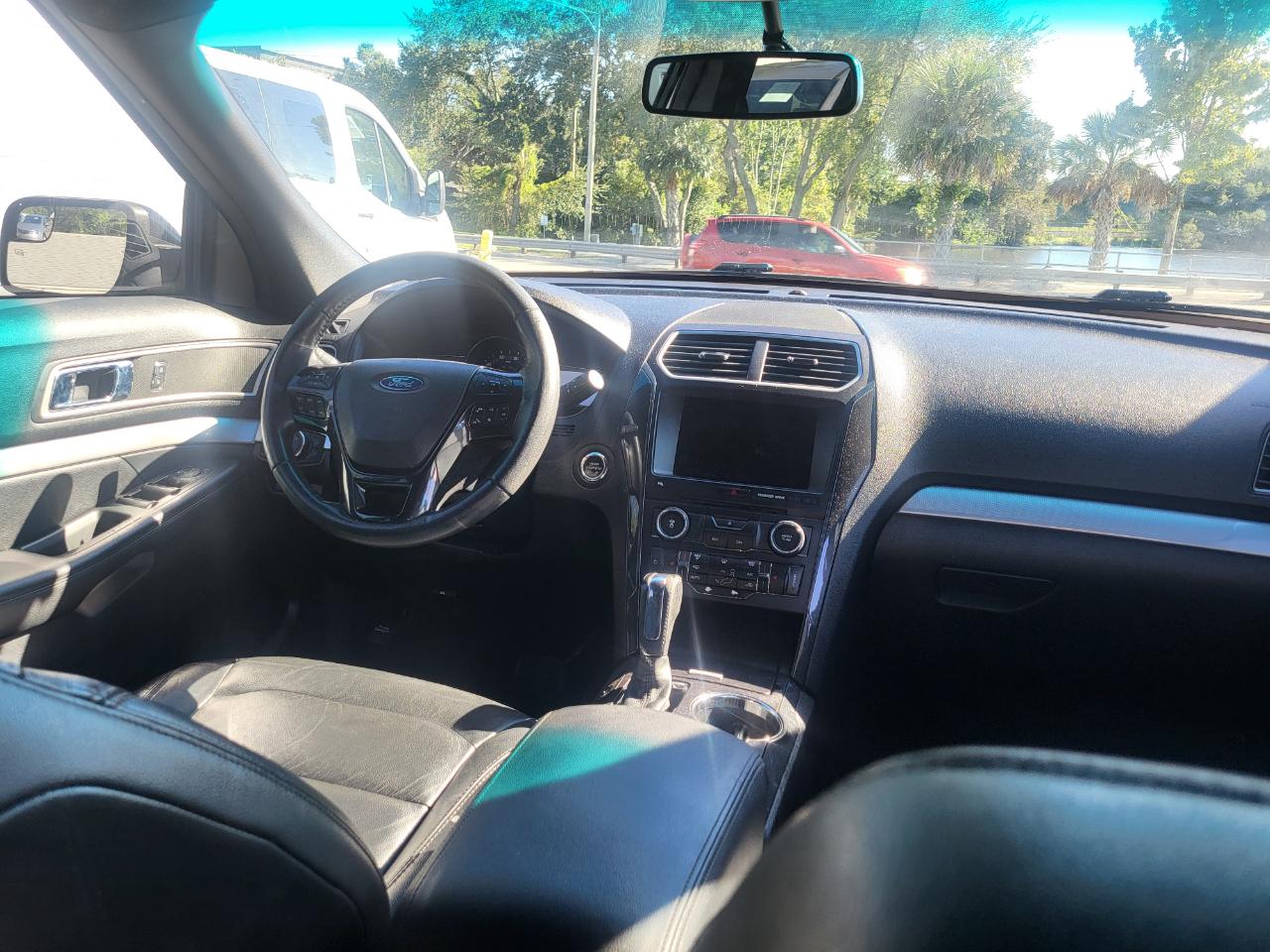 Ford Explorer XLT FWD 2016