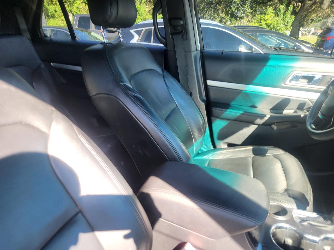 Ford Explorer XLT FWD 2016