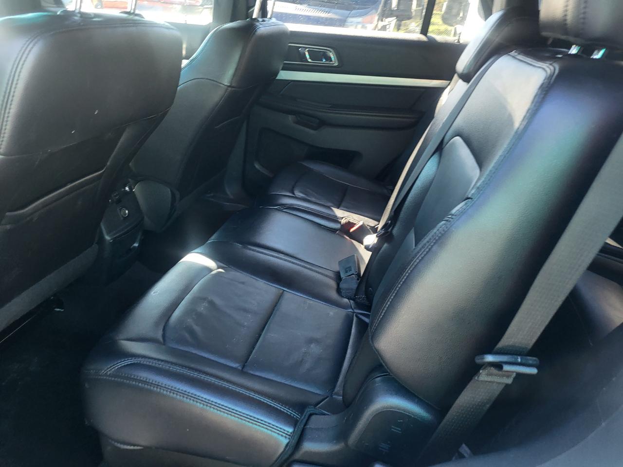 Ford Explorer XLT FWD 2016