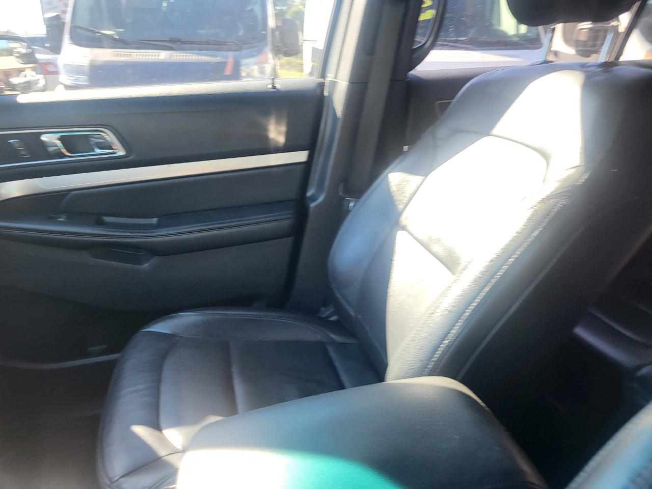 Ford Explorer XLT FWD 2016