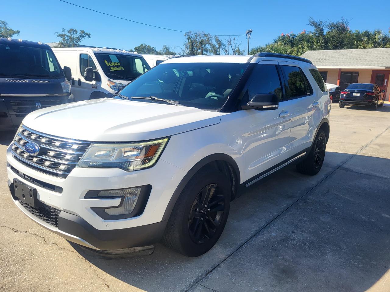 Ford Explorer XLT FWD 2016
