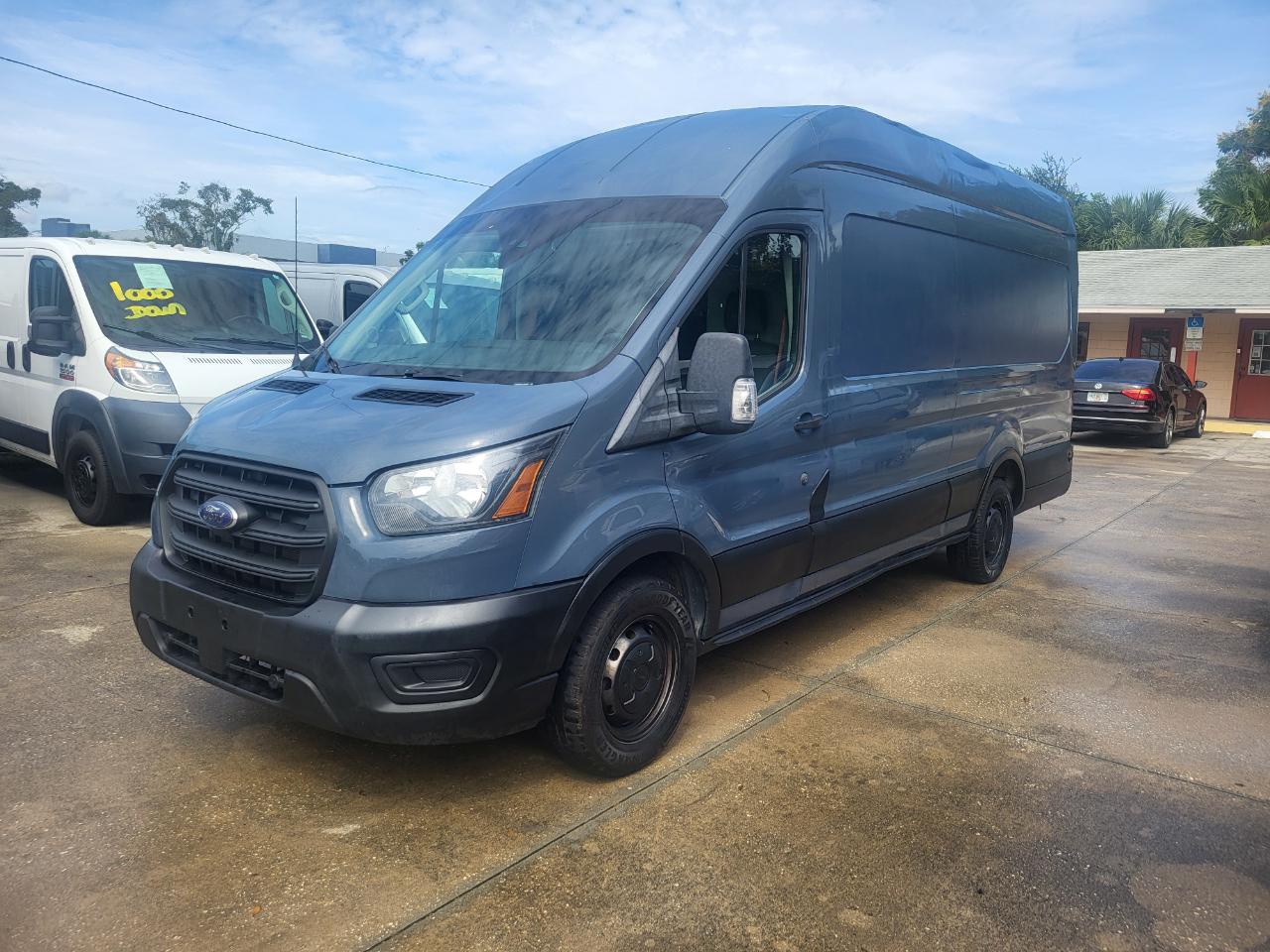 Ford Transit 250 Van High Roof w/Sliding Pass. 148-in. WB EL 2020