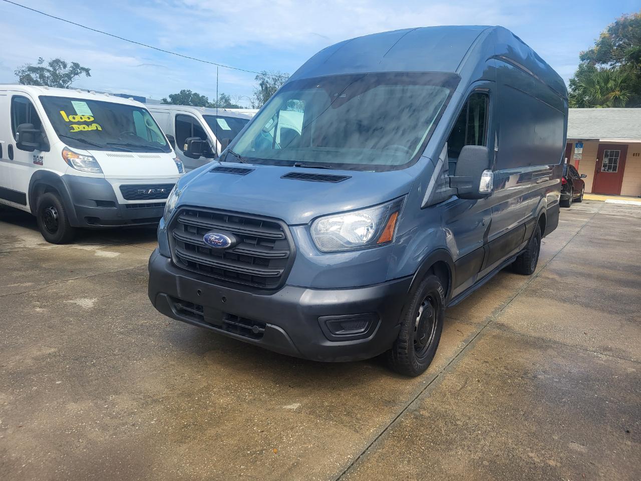 Ford Transit 250 Van High Roof w/Sliding Pass. 148-in. WB EL 2020