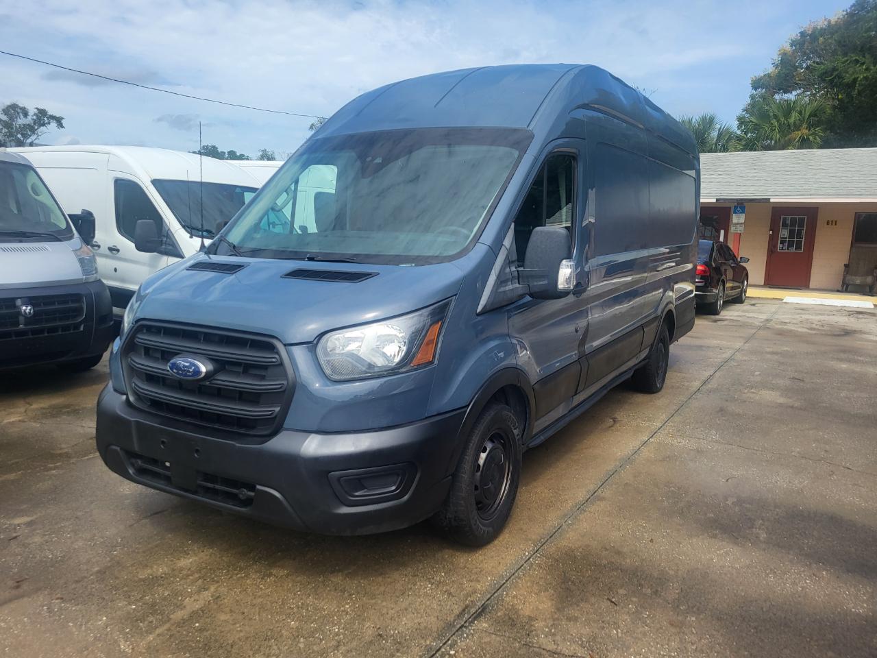 Ford Transit 250 Van High Roof w/Sliding Pass. 148-in. WB EL 2020