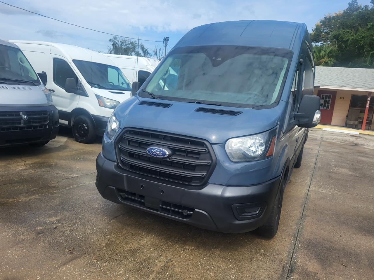 Ford Transit 250 Van High Roof w/Sliding Pass. 148-in. WB EL 2020