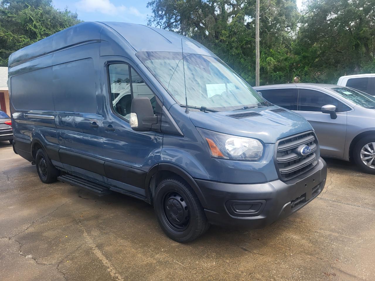 Ford Transit 250 Van High Roof w/Sliding Pass. 148-in. WB EL 2020