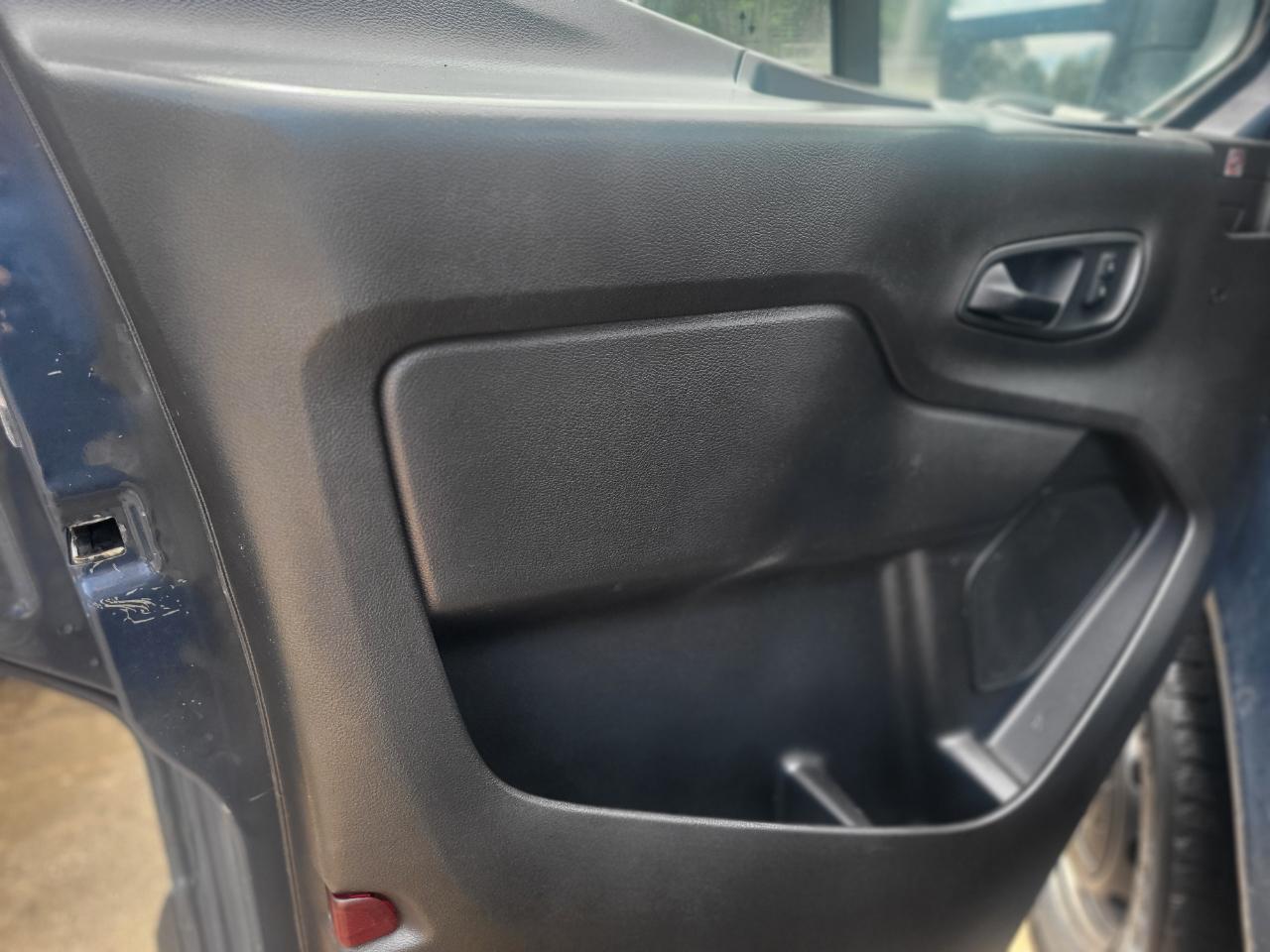 Ford Transit 250 Van High Roof w/Sliding Pass. 148-in. WB EL 2020