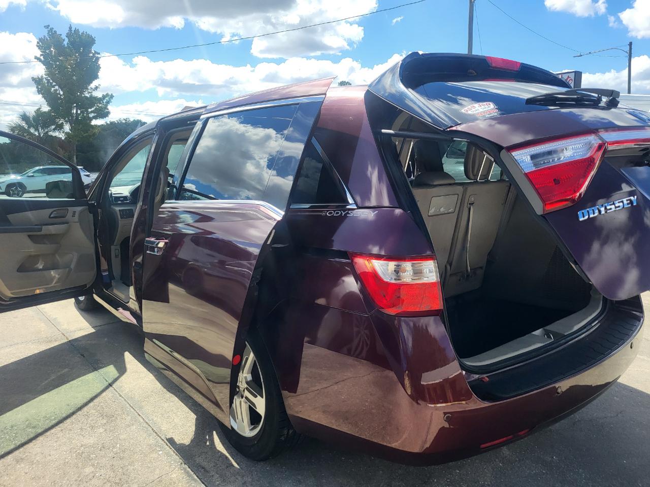Honda Odyssey Touring 2011