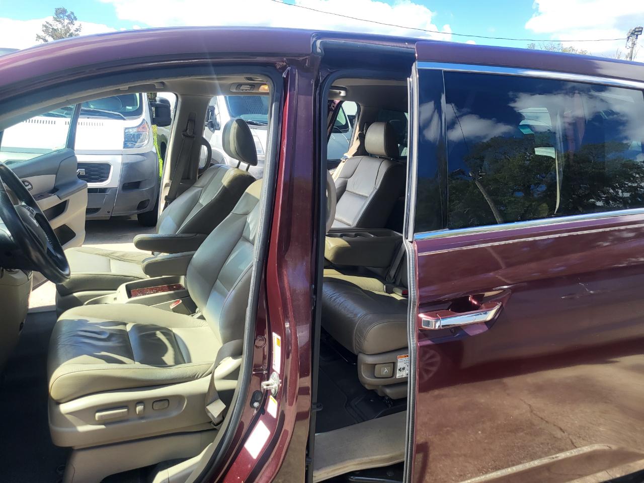 Honda Odyssey Touring 2011