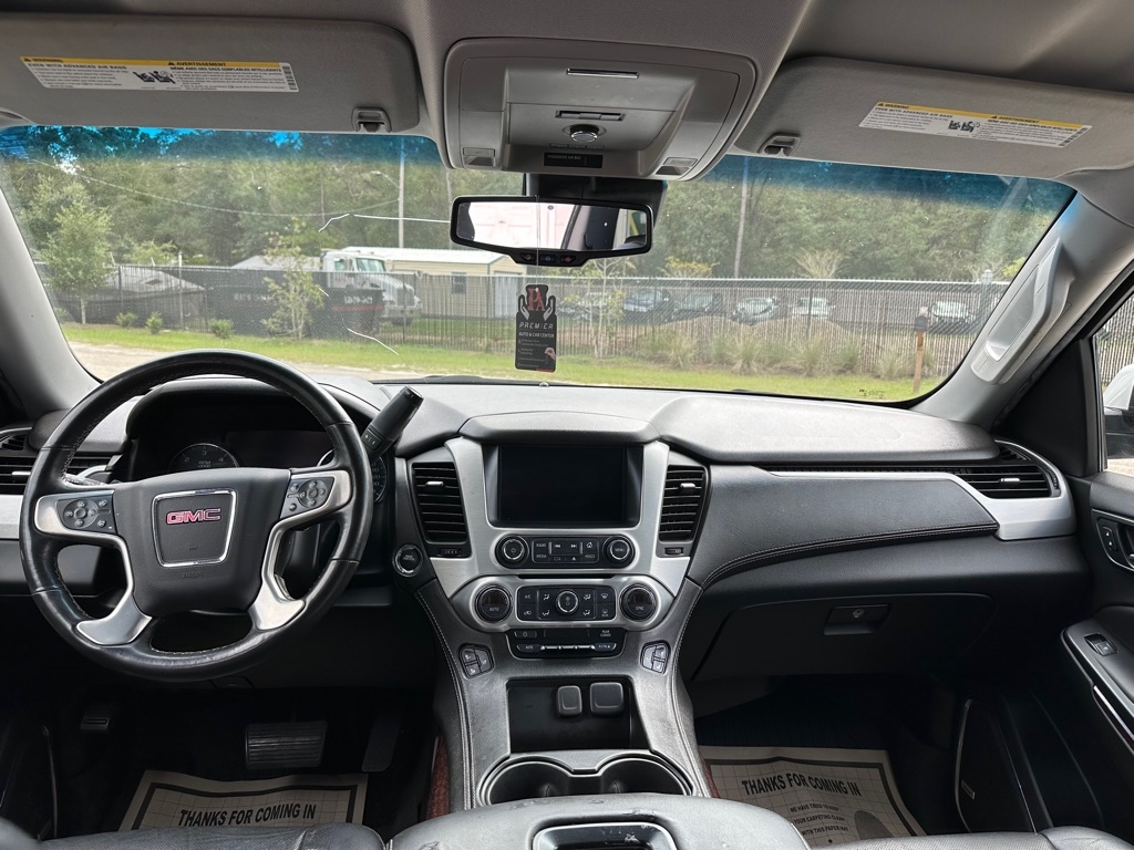 GMC Yukon XL  2017 GMC Yukon XL  2017