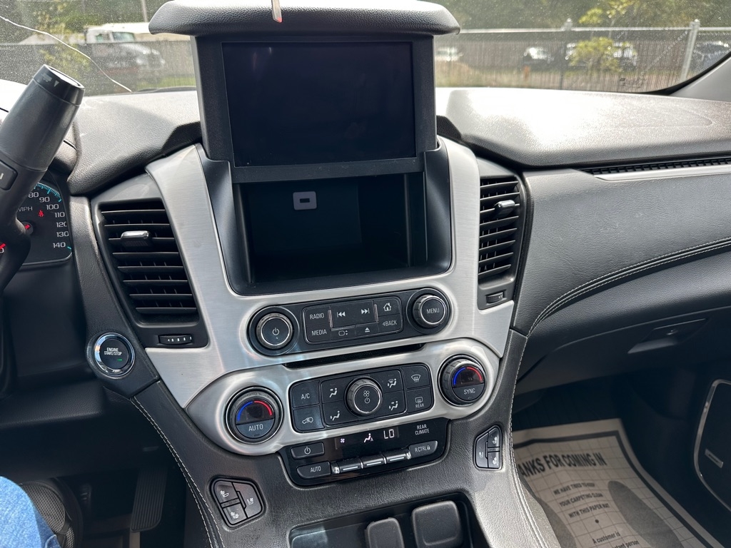 GMC Yukon XL  2017 GMC Yukon XL  2017