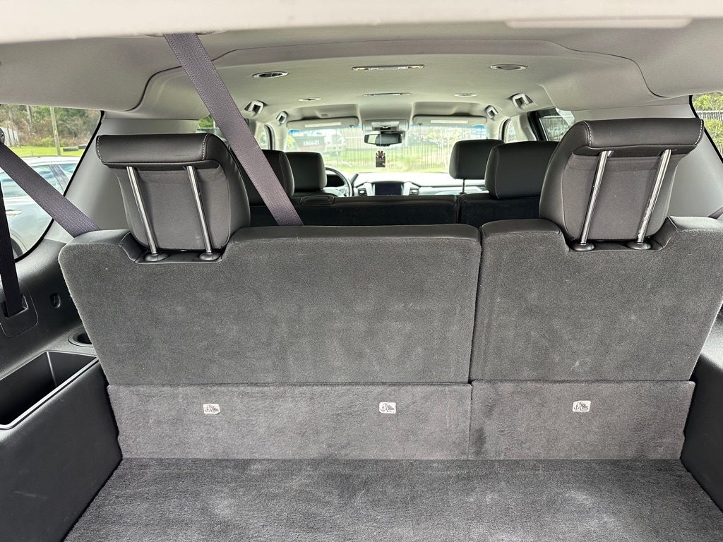GMC Yukon XL  2017 GMC Yukon XL  2017