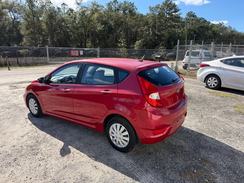 Hyundai Accent  2014