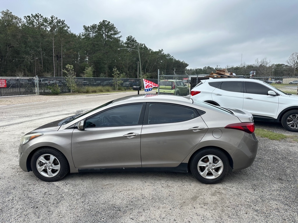 Hyundai Elantra  2014