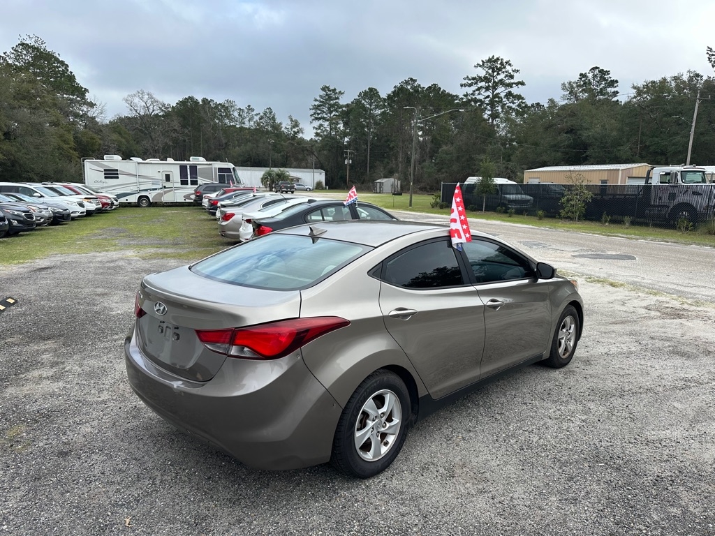 Hyundai Elantra  2014