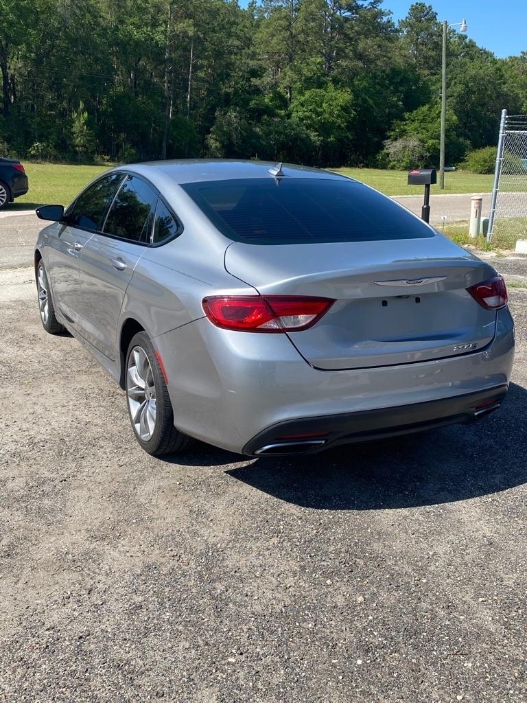 Chrysler 200  2016