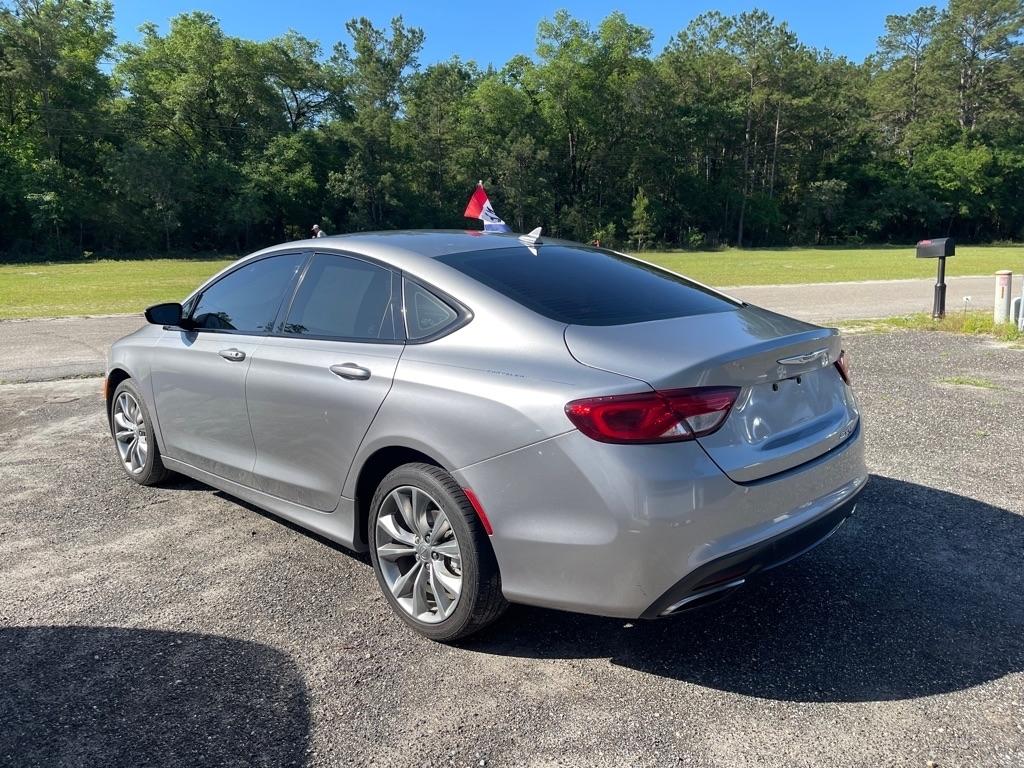 Chrysler 200  2016