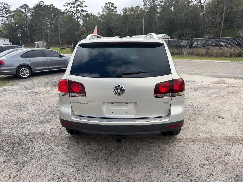 Volkswagen Touareg  2009