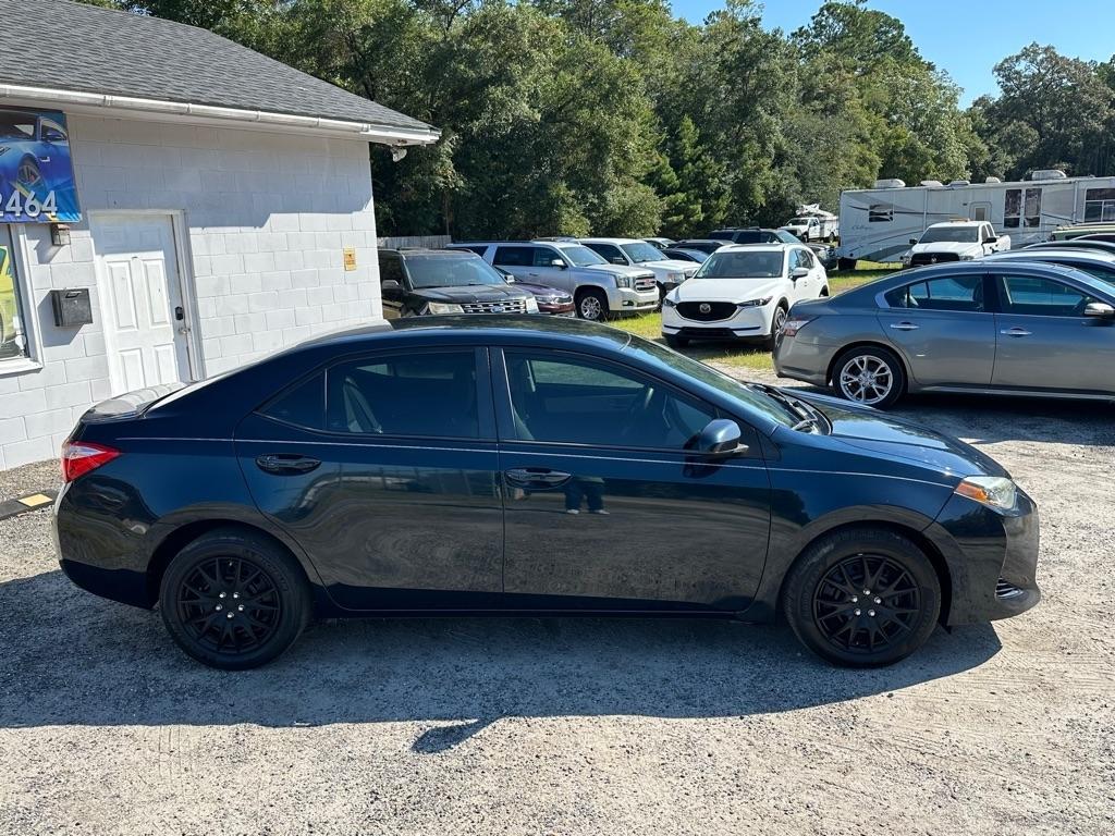 Toyota Corolla  2018