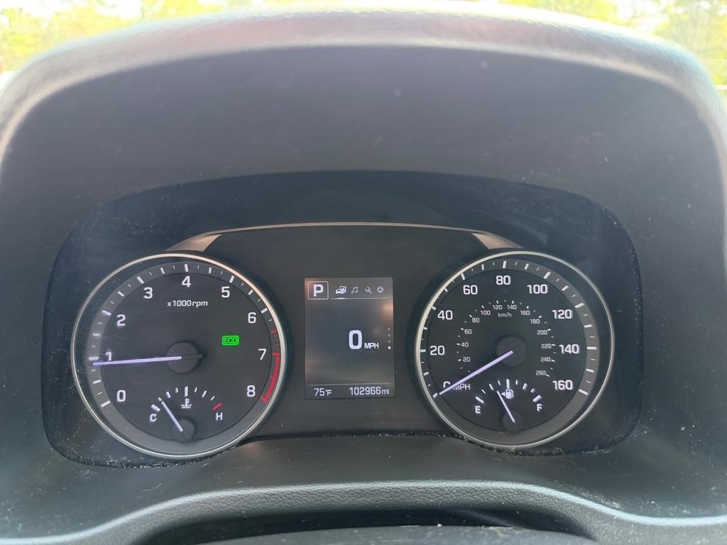 Hyundai Elantra  2017