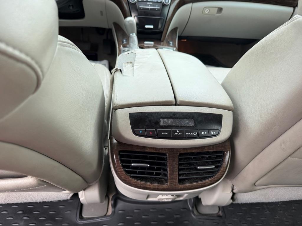 Acura MDX  2012