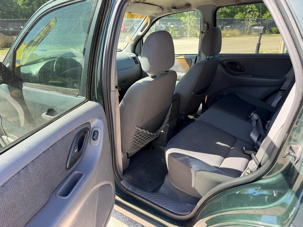 Ford Escape  2002