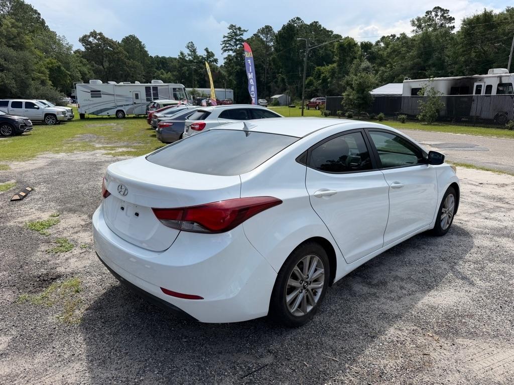 Hyundai Elantra  2014