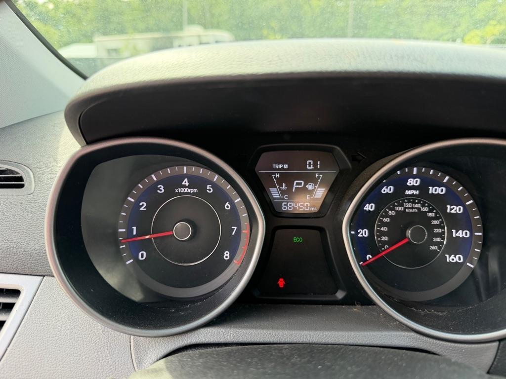 Hyundai Elantra  2014