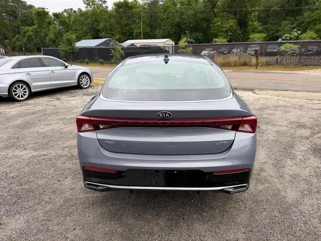 Kia K5  2021