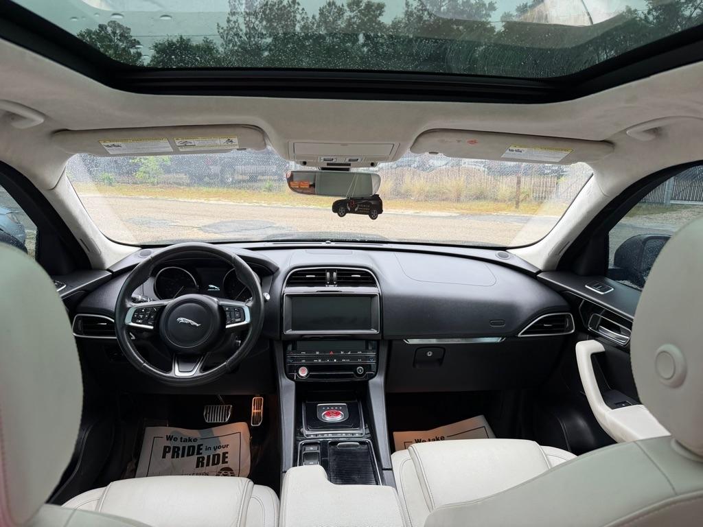 Jaguar F-Pace  2019