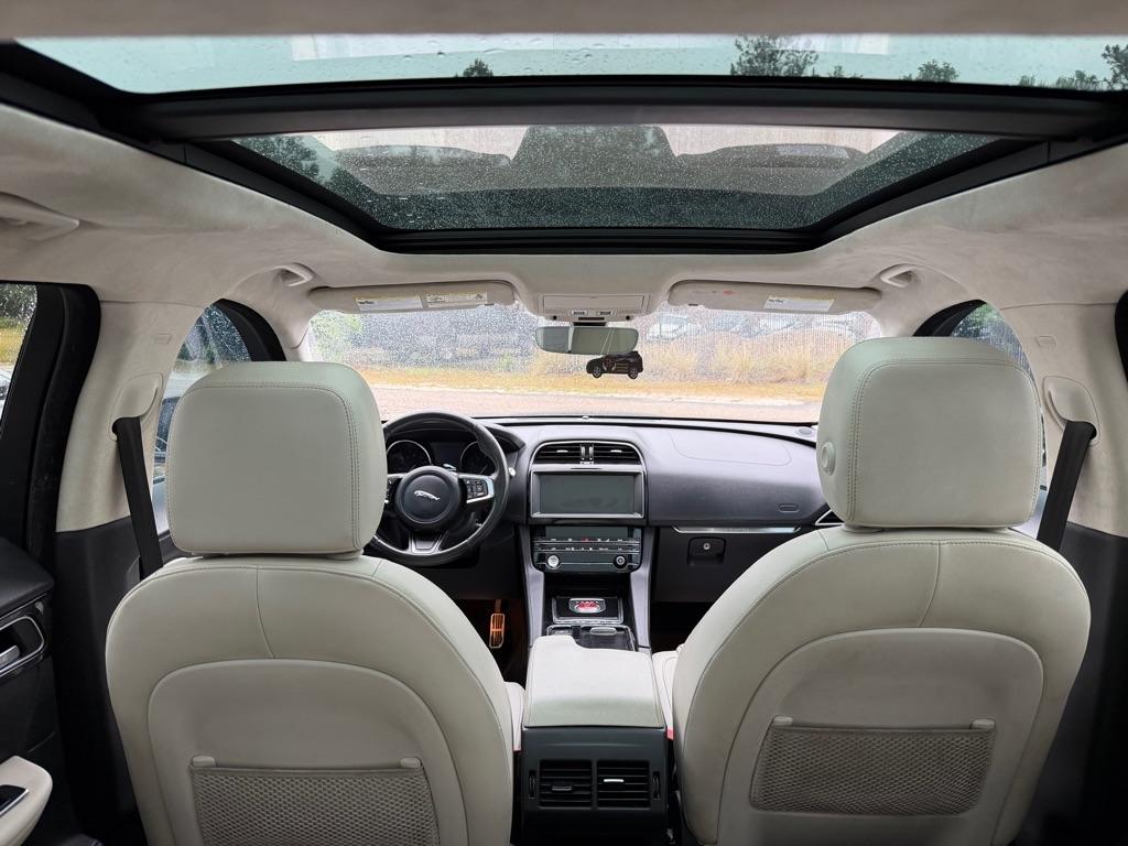 Jaguar F-Pace  2019